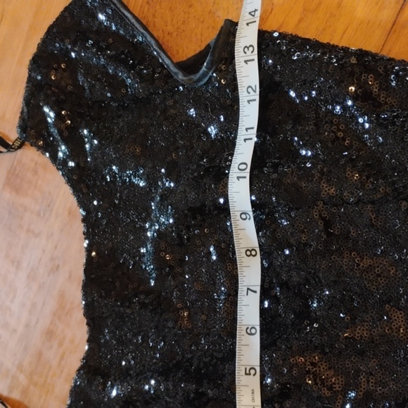 B darlin size 3/4 black sequin Y2K dress .Super sparkly for the holidays. - Picture 8 of 10